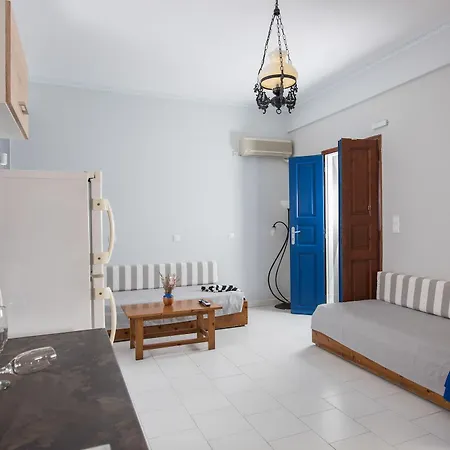 Apart-hotel Anezina 2*