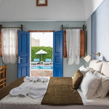Anezina Villas 2*